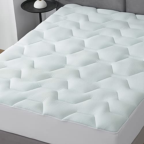 EHEYCIGA Memory Foam Mattress Topper Double Bed, Cooling Gel Mattress Pad with Extra Deep Pocket 38cm, Breathable Bamboo Mattress Cover, 135x190cm, White